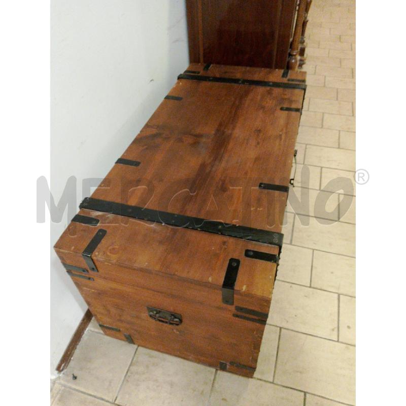 BAULE LEGNO MARRONE E FERRO NERO | Mercatino dell'Usato San giovanni teatino 2