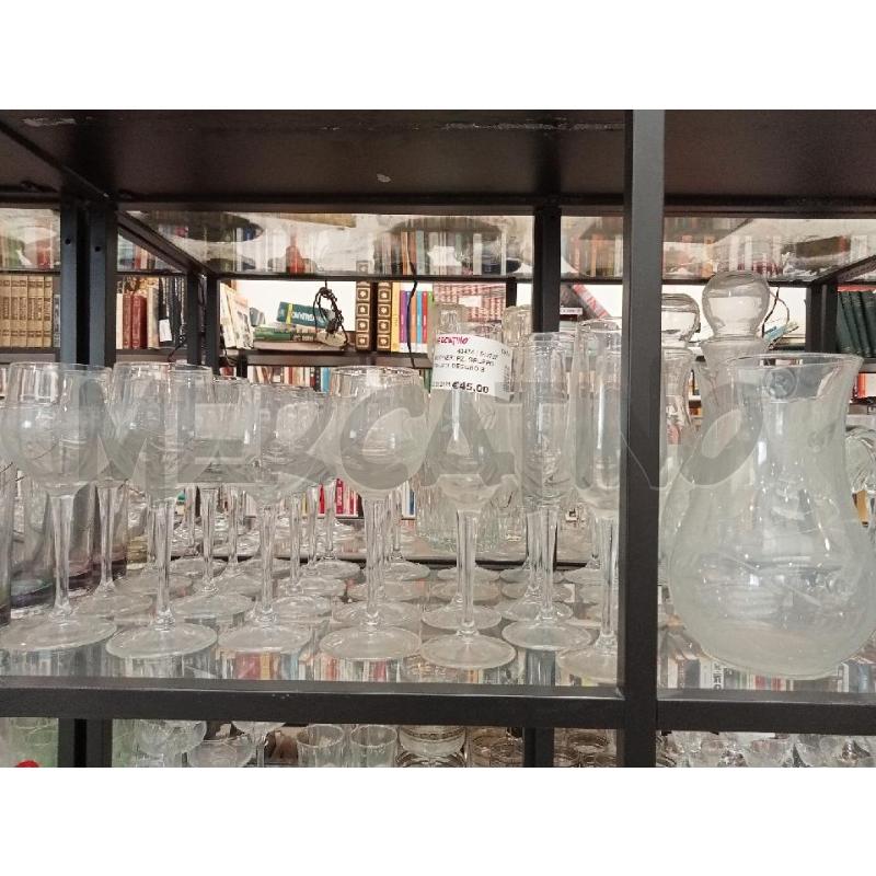 BICCHIERI PZ. GRUPPO CALCICE DECORO BIANCO | Mercatino dell'Usato San giovanni teatino 1