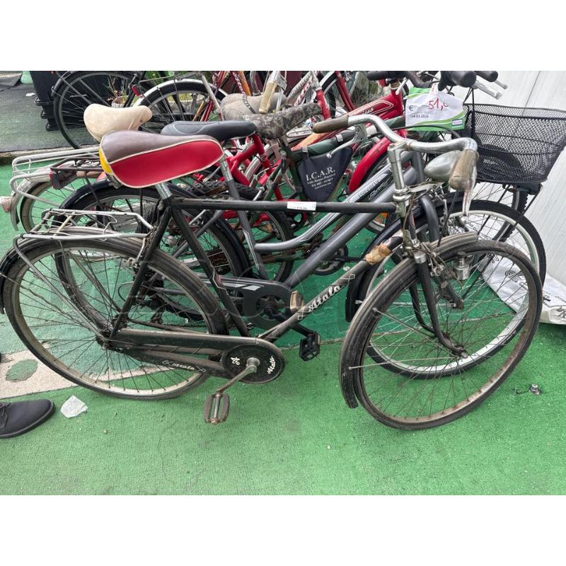 BICICLETTA ATALA NERA CESARE RIZZUTO | Mercatino dell'Usato San giovanni teatino 1