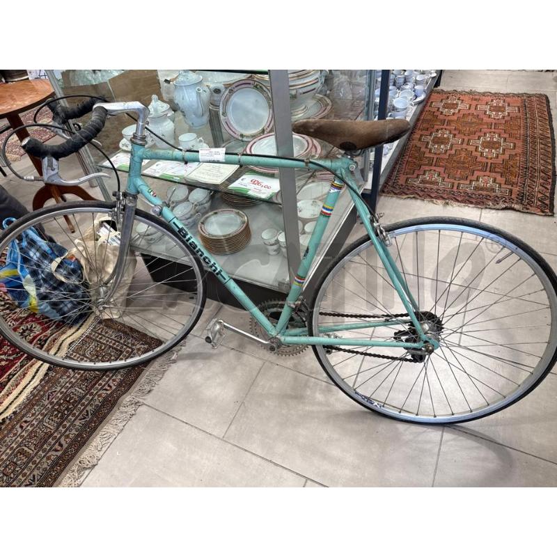 BICICLETTA DA CORSA BIANCHI AZZURRA | Mercatino dell'Usato San giovanni teatino 1