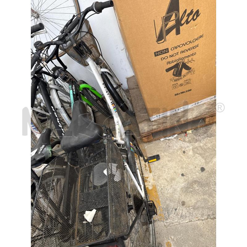 BICICLETTA UOMO CITY BIANCA | Mercatino dell'Usato San giovanni teatino 1