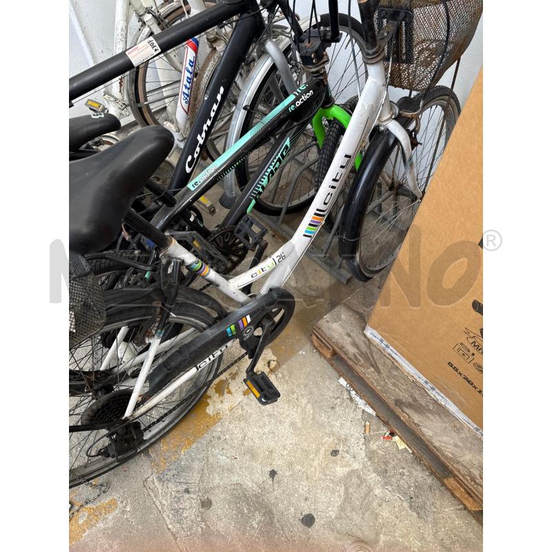 BICICLETTA UOMO CITY BIANCA | Mercatino dell'Usato San giovanni teatino 2
