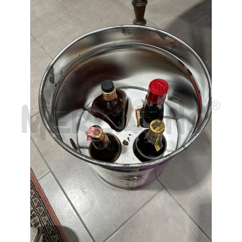 BIDONE PUBBLICITARIO GIO BUTON CON BOTTIGLIE | Mercatino dell'Usato San giovanni teatino 3