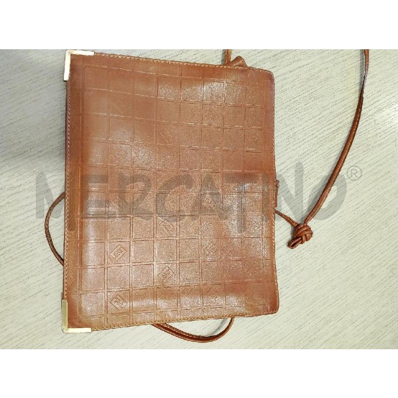 BORSA DONNA FENDI MARRONE | Mercatino dell'Usato San giovanni teatino 3