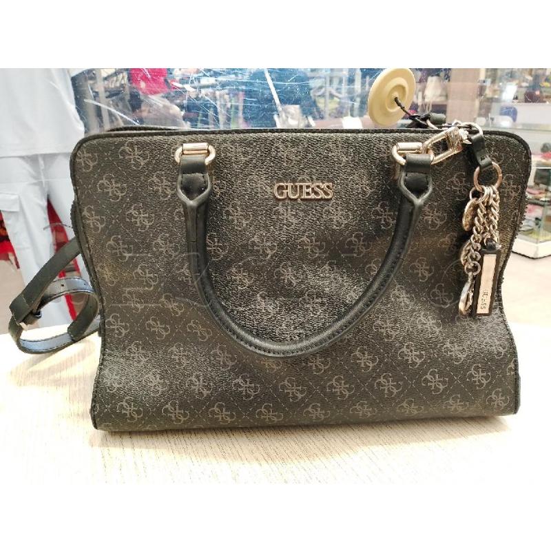 BORSA DONNA GUESS NERA LOGATA | Mercatino dell'Usato San giovanni teatino 1
