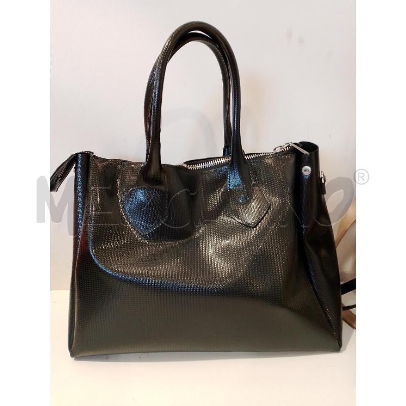 BORSA DONNA GUM NERA | Mercatino dell'Usato San giovanni teatino 1