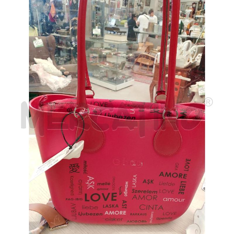 BORSA DONNA OBAG ROSSA CON ACCESSORI | Mercatino dell'Usato San giovanni teatino 2