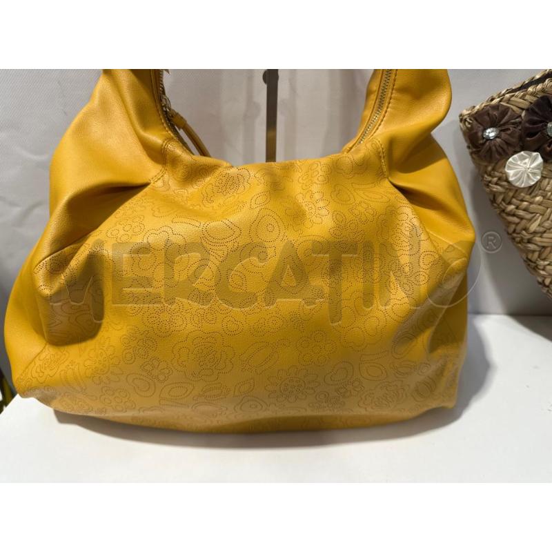 BORSA DONNA THUN GIALLA  | Mercatino dell'Usato San giovanni teatino 2