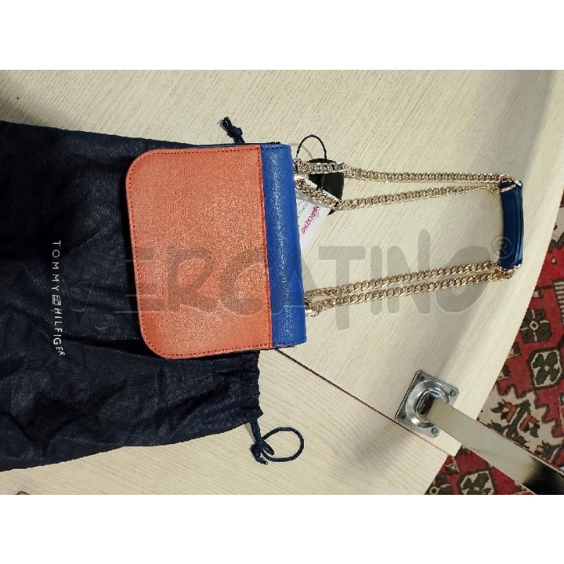 BORSETTA DONNA TOMMY BLU ARANCIONE | Mercatino dell'Usato San giovanni teatino 2