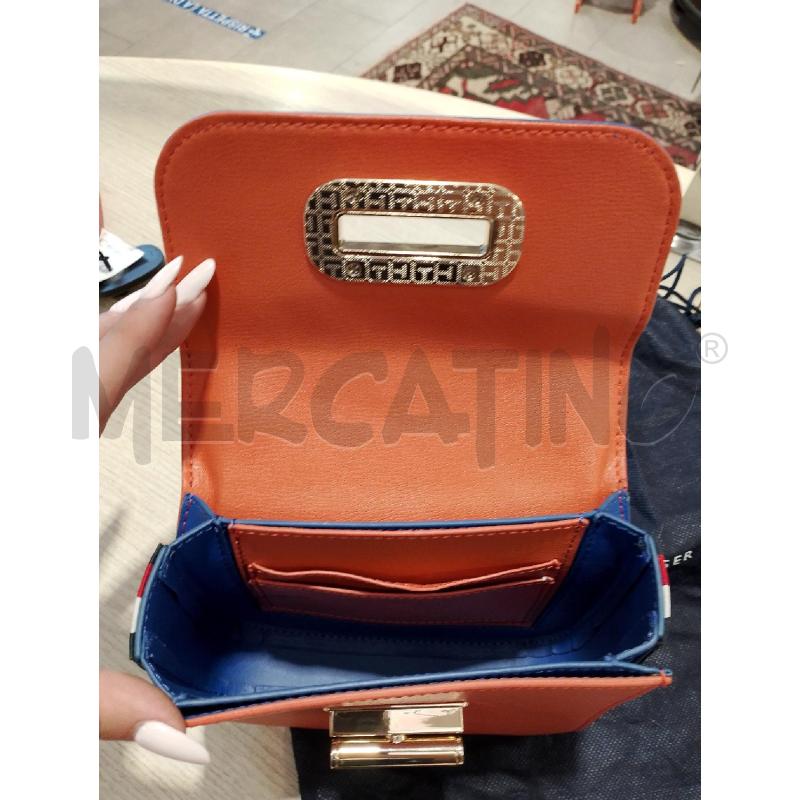 BORSETTA DONNA TOMMY BLU ARANCIONE | Mercatino dell'Usato San giovanni teatino 4