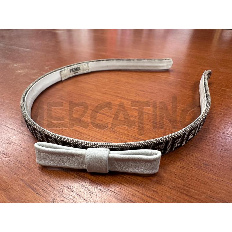 CERCHIETTO FENDI ROMA LOGATO TESSUTO LEATHER  | Mercatino dell'Usato San giovanni teatino 1