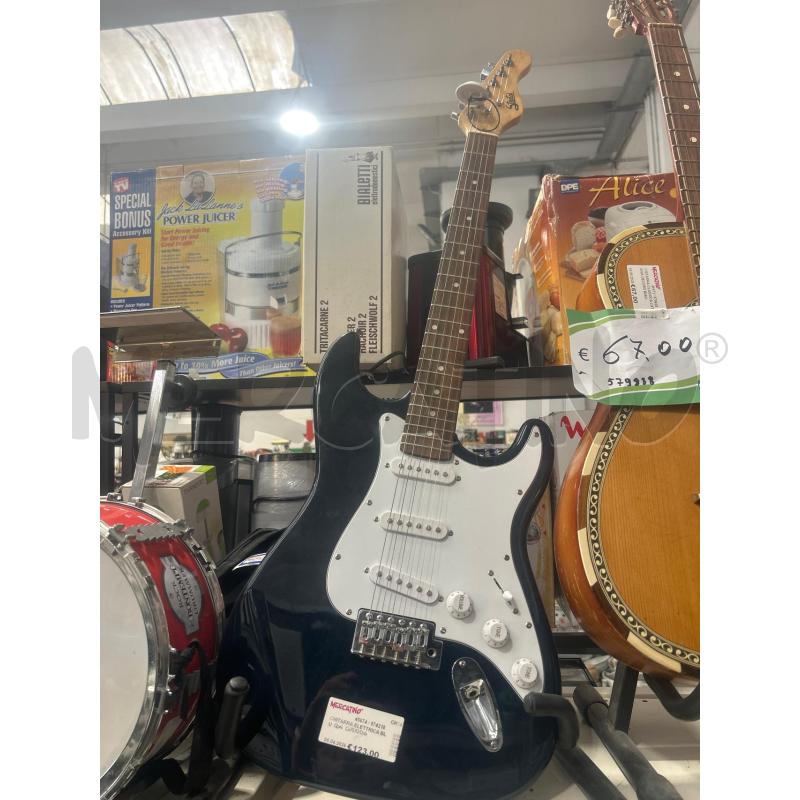 CHITARRA ELETTRICA BLU | Mercatino dell'Usato San giovanni teatino 1