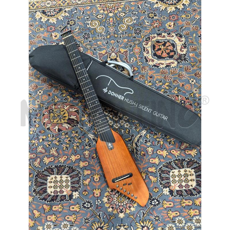 CHITARRA SILENT DONNER HUSH-I CON CUSTODIA | Mercatino dell'Usato San giovanni teatino 1