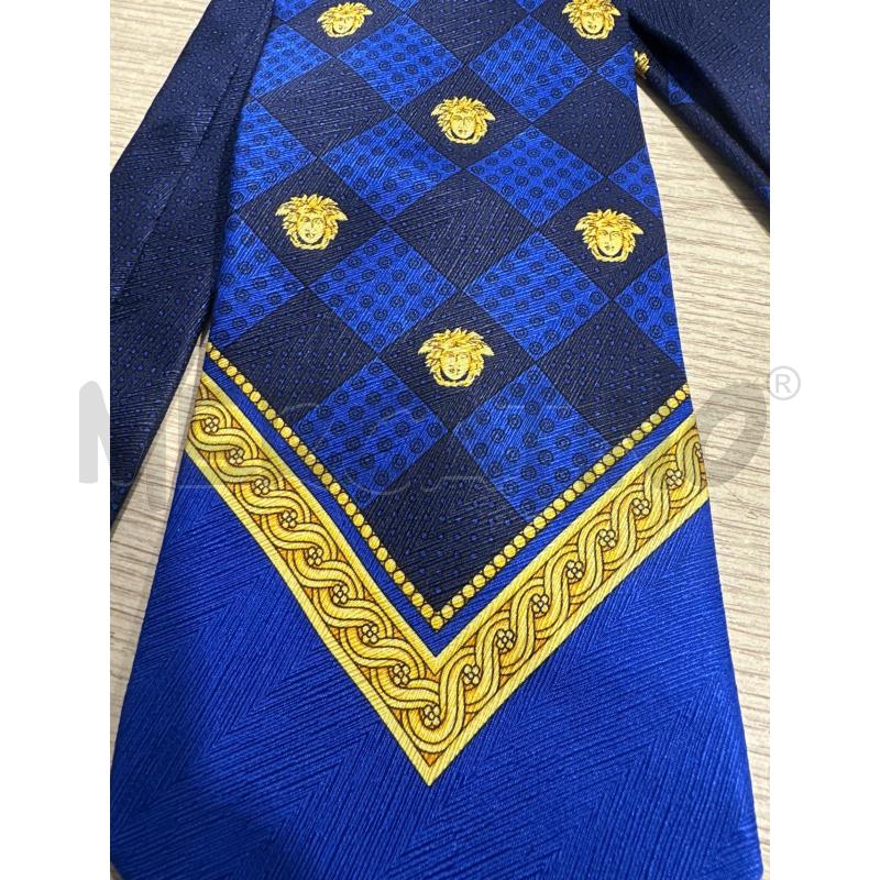 CRAVATTA GIANNI VERSACE BLU ELETTRICO LOGHI DORATI | Mercatino dell'Usato San giovanni teatino 2