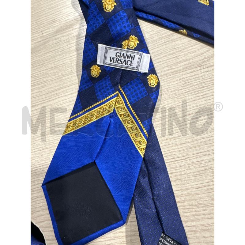 CRAVATTA GIANNI VERSACE BLU ELETTRICO LOGHI DORATI | Mercatino dell'Usato San giovanni teatino 3