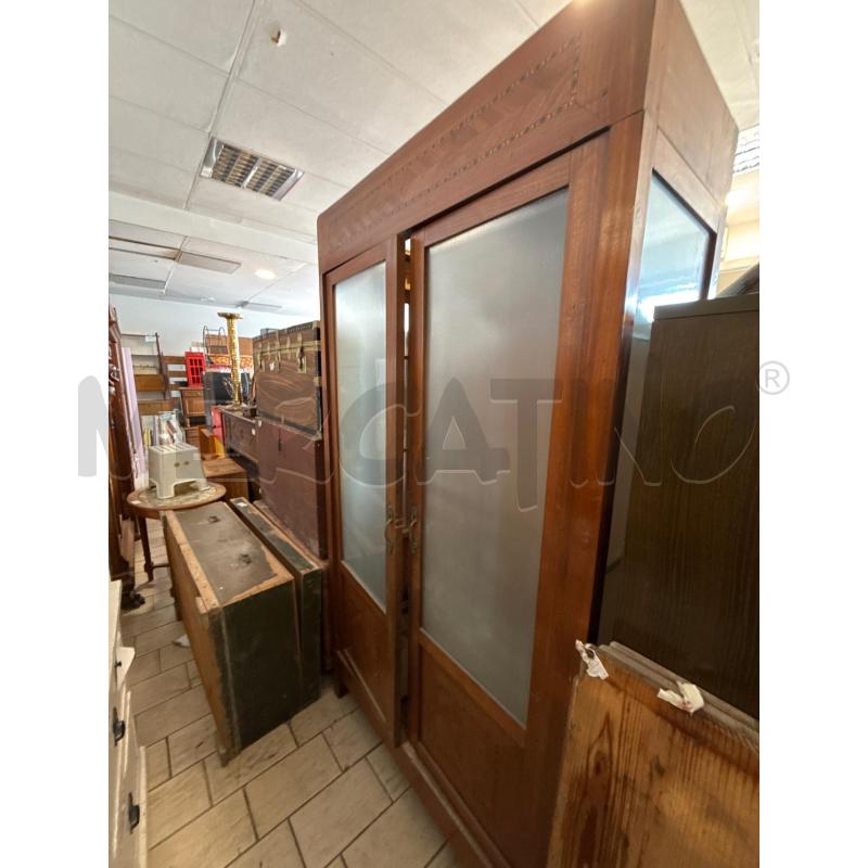CREDENZA 2 ANTE VETRO SATINATO | Mercatino dell'Usato San giovanni teatino 1