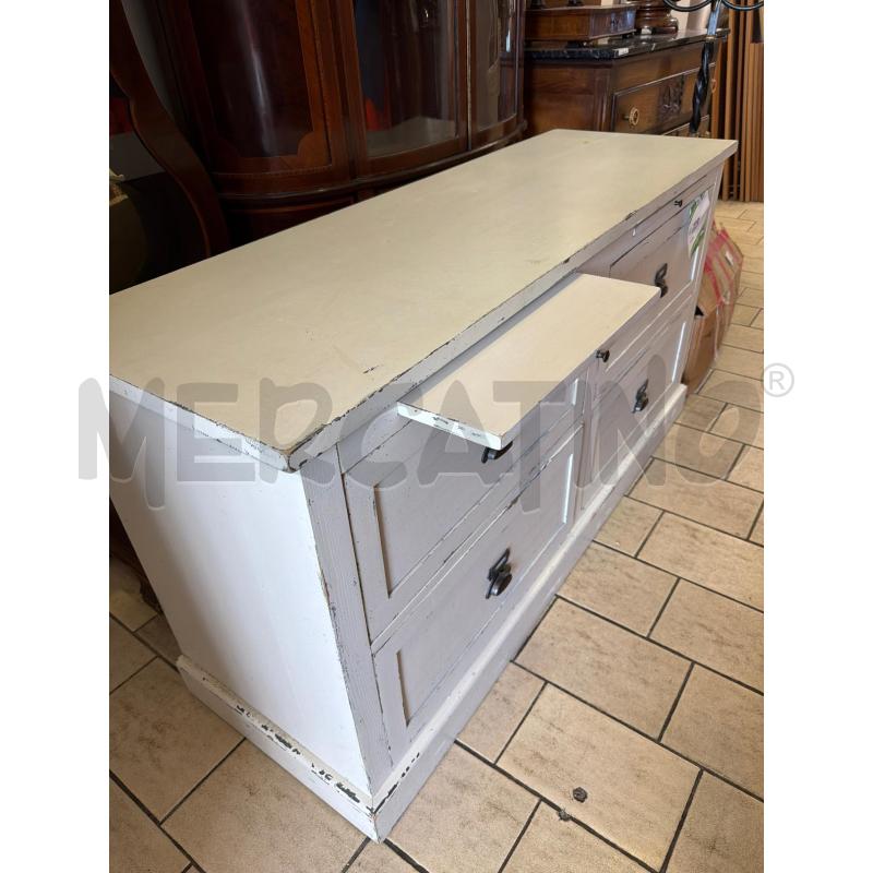 CREDENZA LEGNO SHABBY BIANCA 4 CASSETTI | Mercatino dell'Usato San giovanni teatino 2