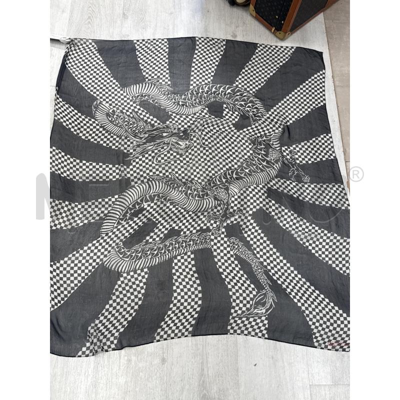 FOULARD MCQUEEN SCACCHI | Mercatino dell'Usato San giovanni teatino 3