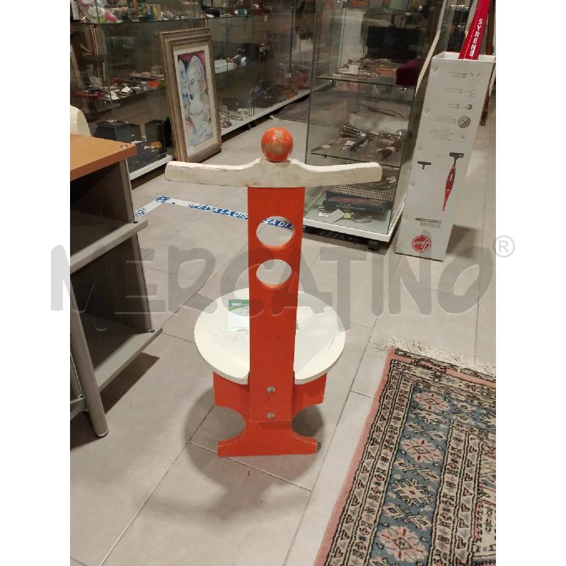 FR FLL.REGUITTI SEDIA DA CAMERETTA BIANCA ARANCIONE  | Mercatino dell'Usato San giovanni teatino 3