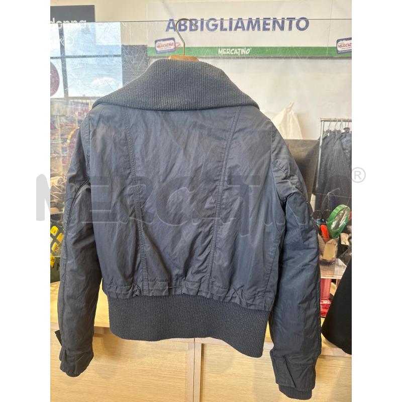 GIUBBINO DONNA PHARD BLU | Mercatino dell'Usato San giovanni teatino 2