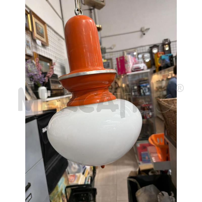 LAMPADARIO ANNI 70 ARANCIONE | Mercatino dell'Usato San giovanni teatino 1
