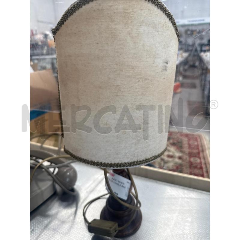 LAMPADA DA TAVOLO BASE LEGNO | Mercatino dell'Usato San giovanni teatino 1