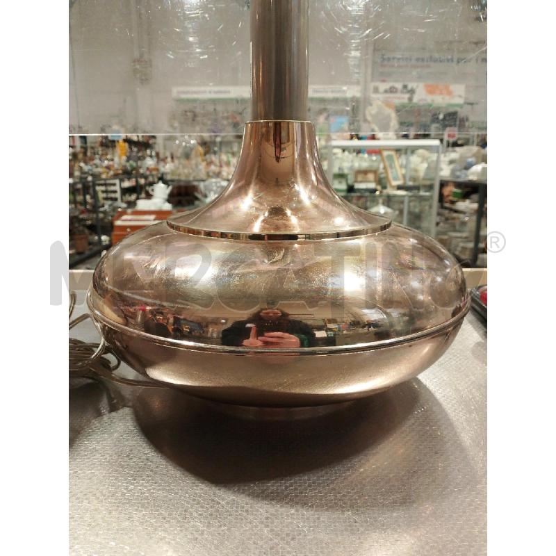 LAMPADA DA TAVOLO METALLO | Mercatino dell'Usato San giovanni teatino 2