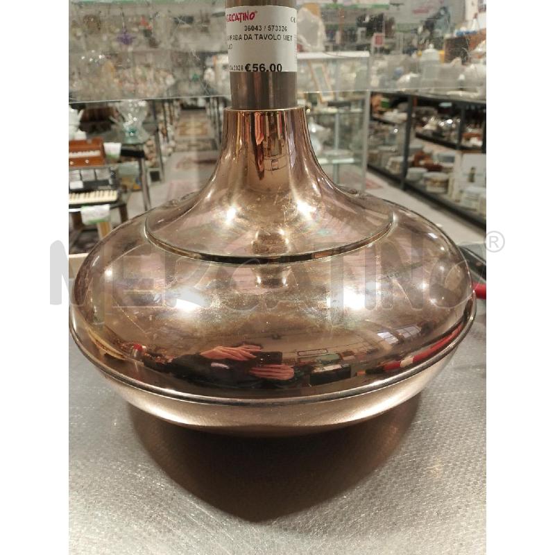 LAMPADA DA TAVOLO METALLO | Mercatino dell'Usato San giovanni teatino 4