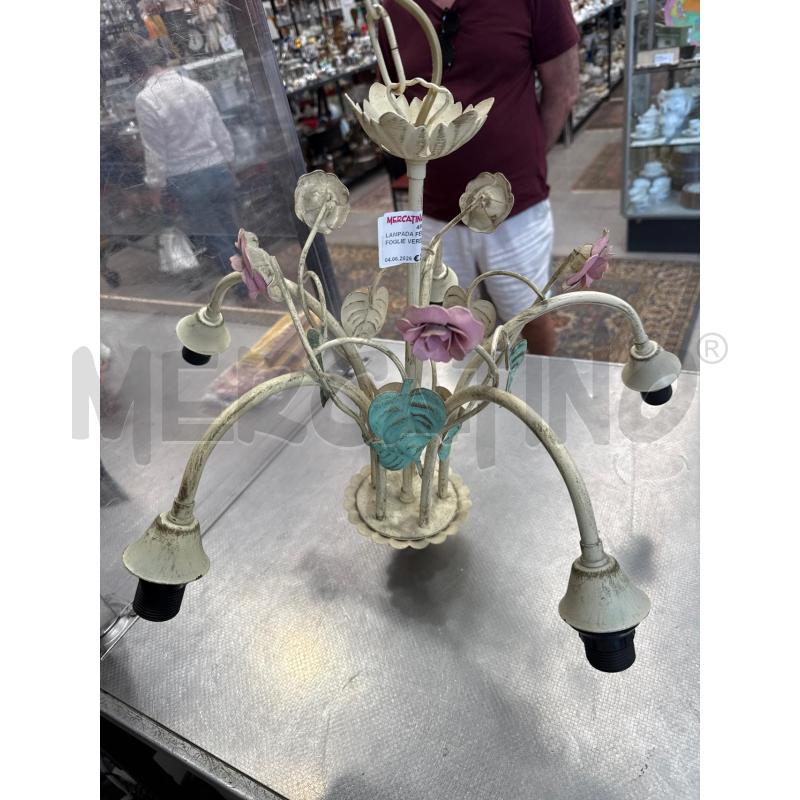 LAMPADA FERRO 5 LUCI FOGLIE VERDI E FIORI ROSA | Mercatino dell'Usato San giovanni teatino 1