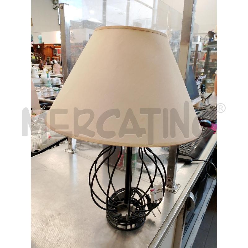LAMPADA NERA BIANCA | Mercatino dell'Usato San giovanni teatino 2