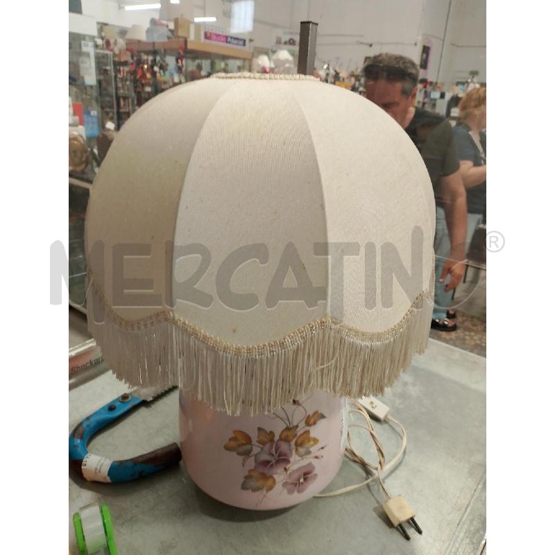 LAMPADA TAVOLO ROSA CERAMICA | Mercatino dell'Usato San giovanni teatino 2