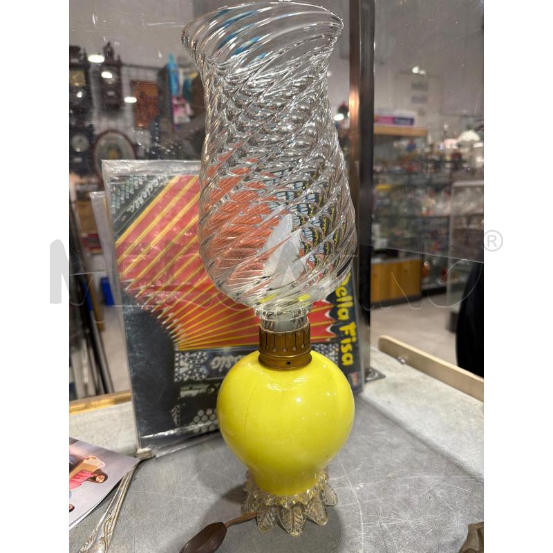LAMPADA TAVOLO VETRO GIALLO 40CM MURANO | Mercatino dell'Usato San giovanni teatino 1