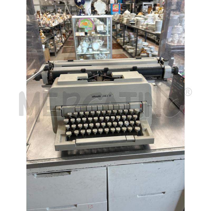 MACCHINA DA SCRIVERE OLIVETTI LINEA 98 | Mercatino dell'Usato San giovanni teatino 1