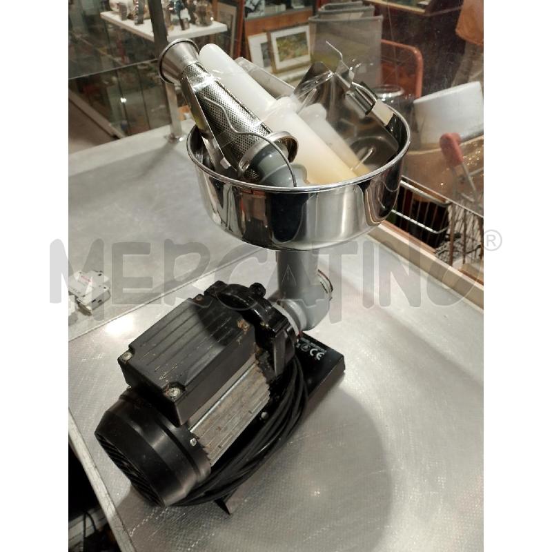 MACCHINA REBER 9600 N400W POMODORI NERO | Mercatino dell'Usato San giovanni teatino 3