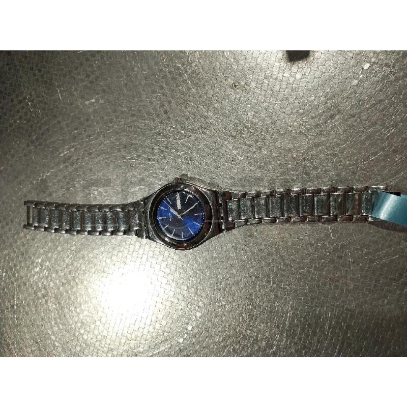 OROLOGIO DA POLSO SWATCH QUADRANTE BLU | Mercatino dell'Usato San giovanni teatino 2