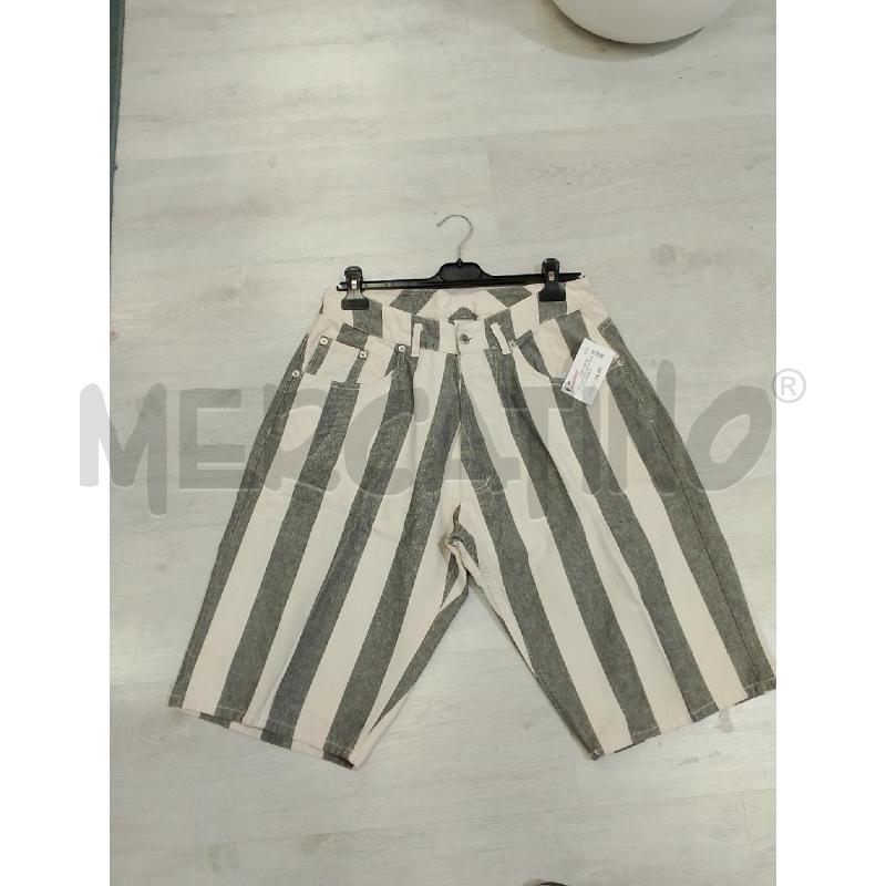 PANTALONCINO UOMO AMERICANINO RIGHE BIANCHE GRIGIE | Mercatino dell'Usato San giovanni teatino 1