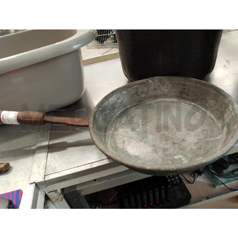 PENTOLA CON MANICO RAME | Mercatino dell'Usato San giovanni teatino 2