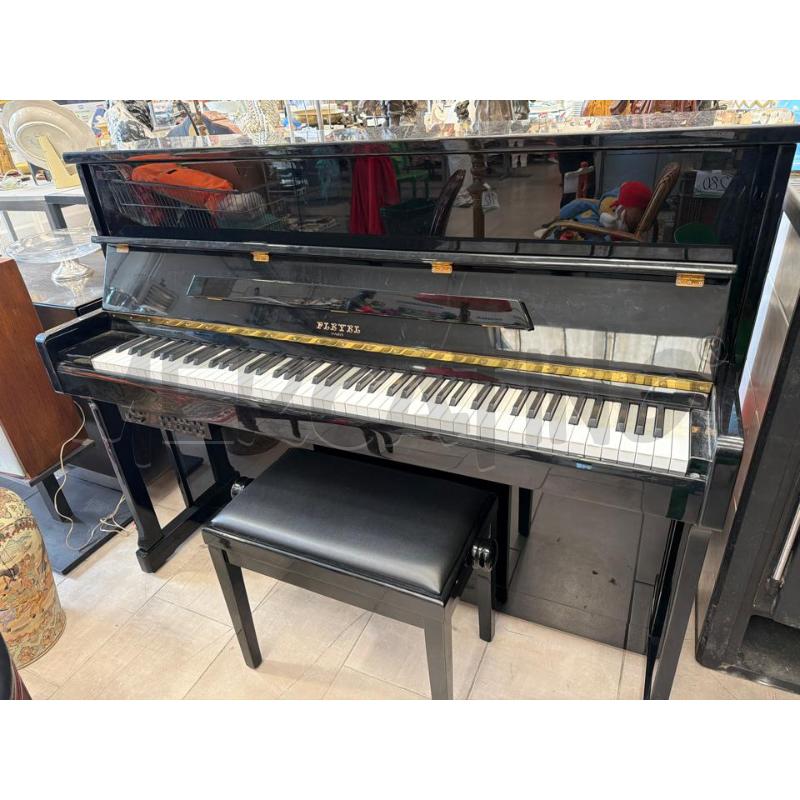 PIANOFORTE VERTICALE PLEYEL CON SILENZIATORE TECHNICS | Mercatino dell'Usato San giovanni teatino 1