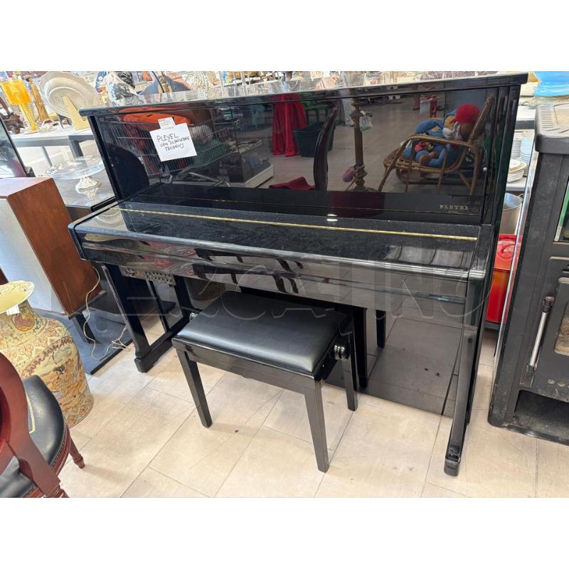 PIANOFORTE VERTICALE PLEYEL CON SILENZIATORE TECHNICS | Mercatino dell'Usato San giovanni teatino 5