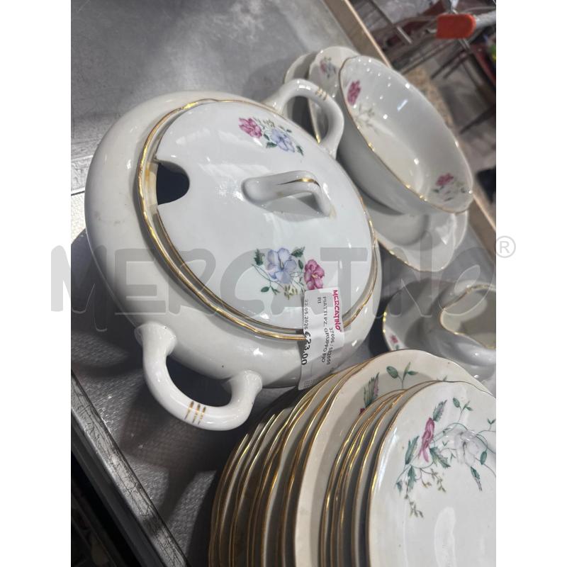 PIATTI PZ. GRUPPO FIORI | Mercatino dell'Usato San giovanni teatino 3