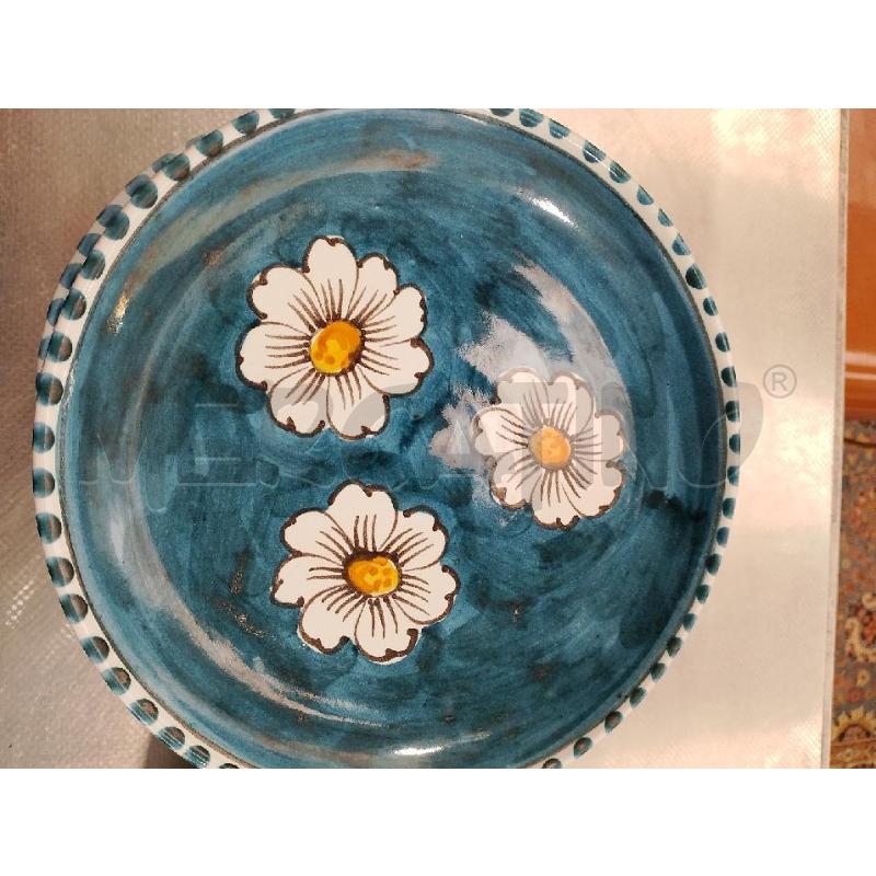 PIATTI PZ. + ZUPPIERA VIETRI BLU MARGHERITE | Mercatino dell'Usato San giovanni teatino 2