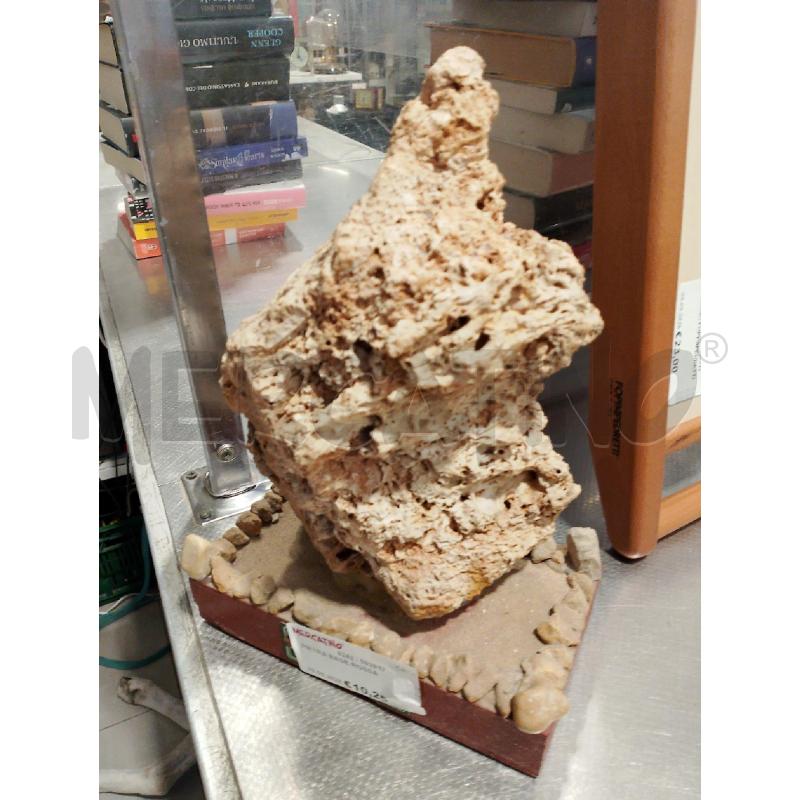 PIETRA BASE ROSSA | Mercatino dell'Usato San giovanni teatino 1