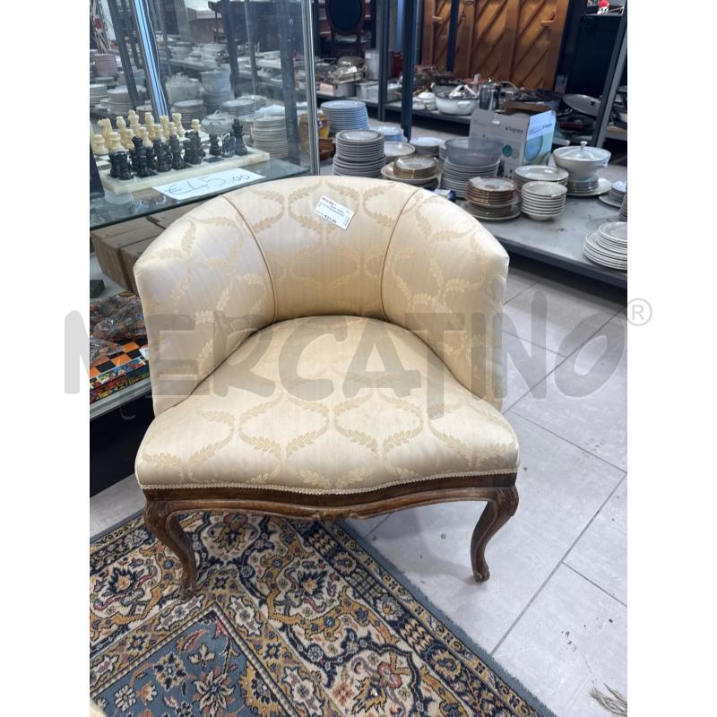 POLTRONCINA BEIGE BASSA | Mercatino dell'Usato San giovanni teatino 1