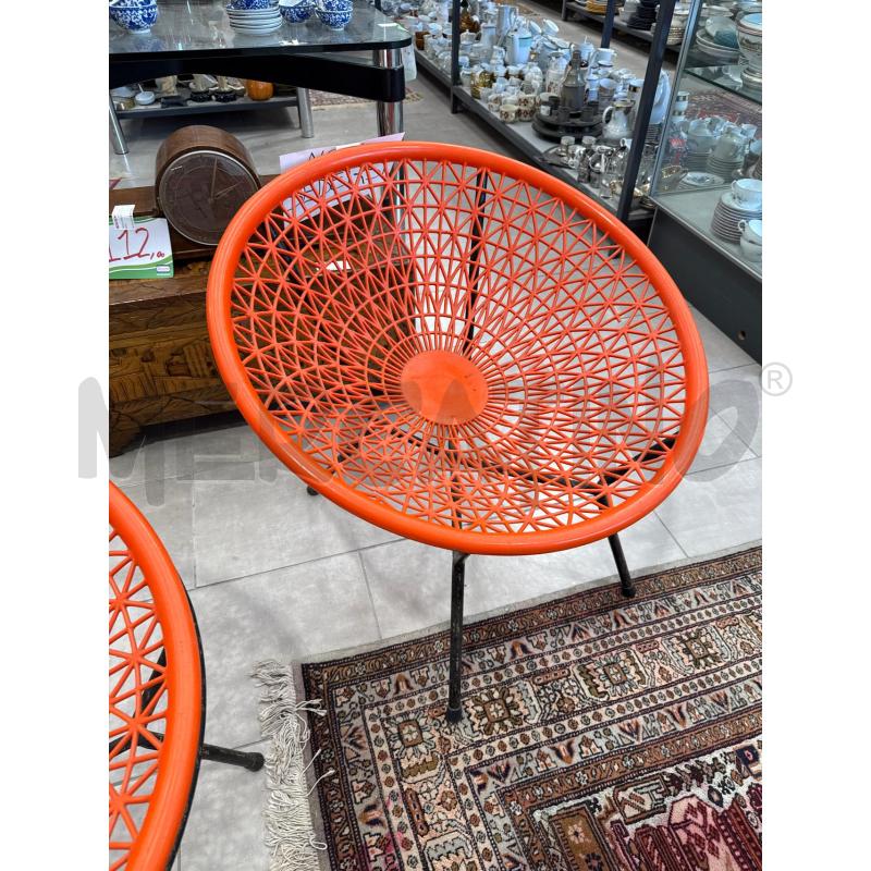 POLTRONCINA DA GIARDINO DA RESTAURARE ARANCIO E NERA ANNI 60 | Mercatino dell'Usato San giovanni teatino 1