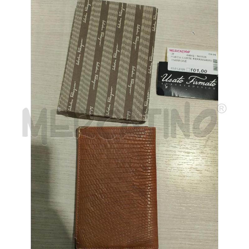 PORTA CARTE FERRAGAMO MARRONE  | Mercatino dell'Usato San giovanni teatino 3