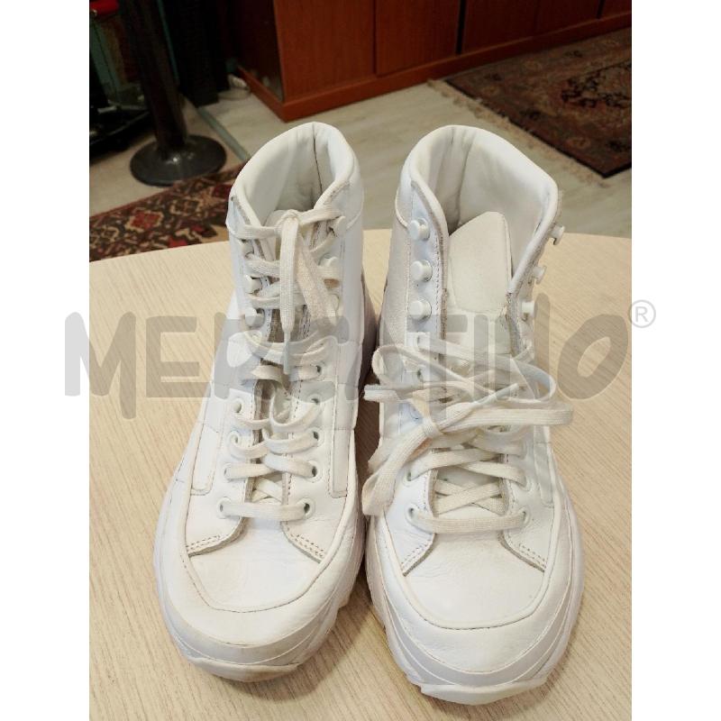 SCARPE DONNA ADIDAS BIANCHE | Mercatino dell'Usato San giovanni teatino 2