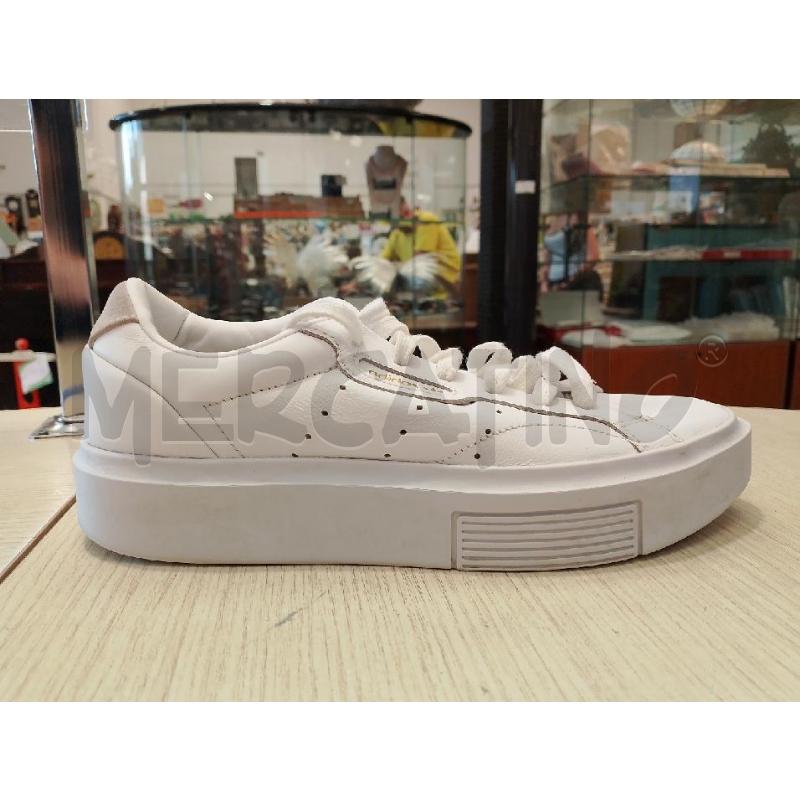 SCARPE DONNA ADIDAS BIANCHE N 38 2/3 | Mercatino dell'Usato San giovanni teatino 1