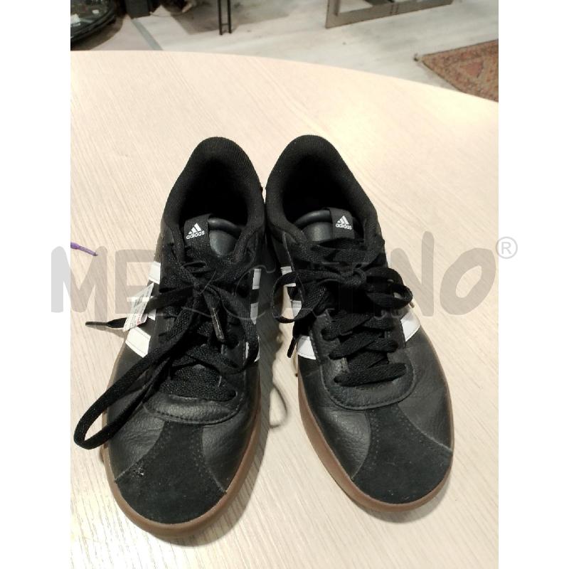 SCARPE DONNA ADIDAS NERE BIANCHE | Mercatino dell'Usato San giovanni teatino 2