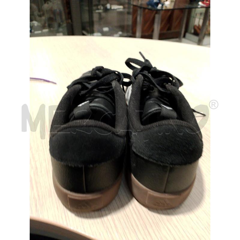 SCARPE DONNA ADIDAS NERE BIANCHE | Mercatino dell'Usato San giovanni teatino 3