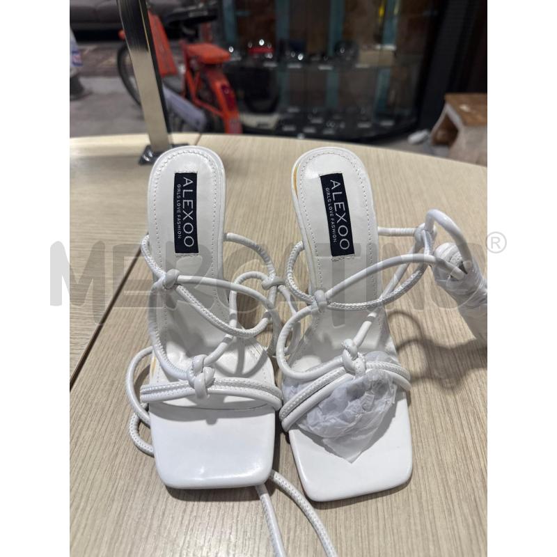 SCARPE DONNA ALEXOO BIANCHE TACCO | Mercatino dell'Usato San giovanni teatino 2